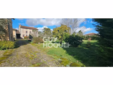 maison à vendre de 6 pièces de 230.79 m²