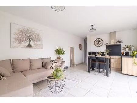 appartement moderne avec jardin