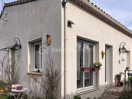charmante maison 50 m² + mezzanine 10m2 environ – jardin privatif – prête à vivre