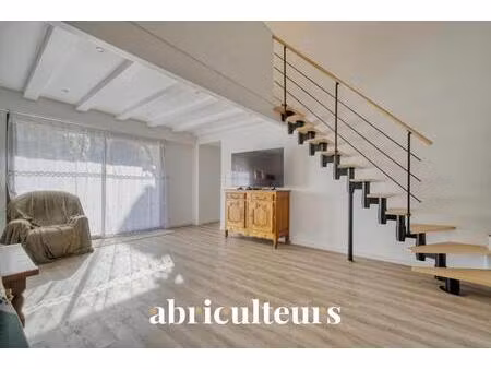 charmante maison rénovée - 5 pièces - 154 m² - saint-hilaire de villefranche