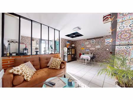 maison de ville avec terrasse et 2 parkings
