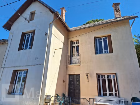 maison de village + piscine