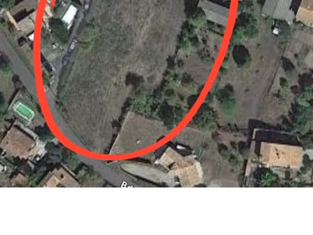 terrain constructible exposé plein sud à cavirac