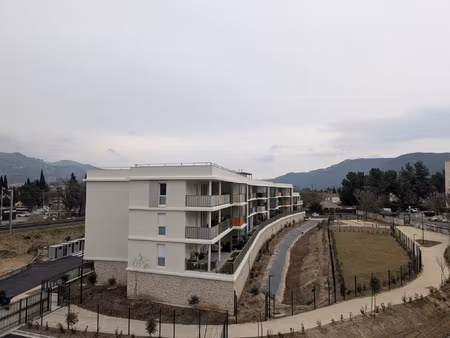 aubagne les passons - t1 neuf 30m2 - terrasse - parking