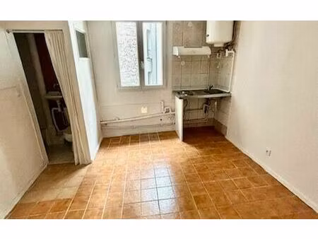appartement paris 9 14.2 m² t-2 à vendre  155 000 €