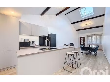 appartement saint-cergues 125.74 m² t-4 à vendre  590 000 €