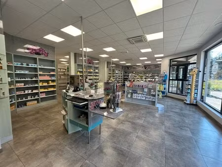 en vente local commercial 200 m² – 375 000 € |longwy