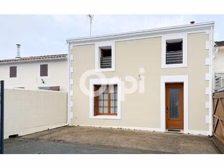 maison saint-laurent-de-la-prée m² t-5 à vendre  278 250 €