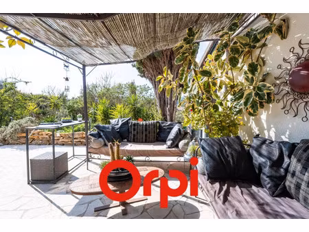 vente maison 4 pièces 104 m² le castellet (83330)