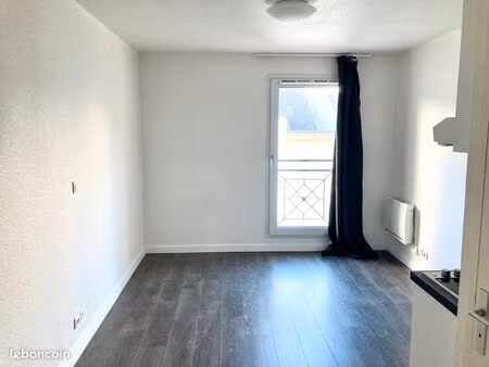 studio 17m2 - pas de frais d'agence