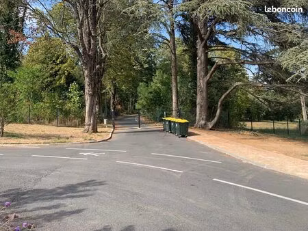place de parking en sous sol