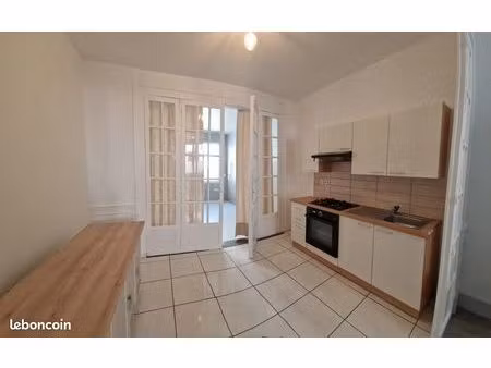 appartement t2 44 m²