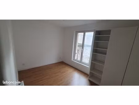 t2 43m2 hyper centre soissons