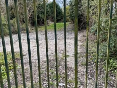 terrain 1600m2 à louer sur tribardou