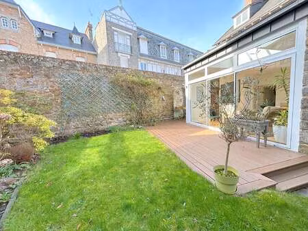 vente maison à saint-brieuc (22000) : à vendre / 236m² saint-brieuc