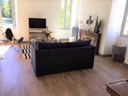 location appartement 3 pièces 92 m² à saint-benoît (86280)