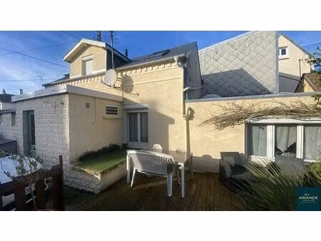 maison de ville - 60m ²