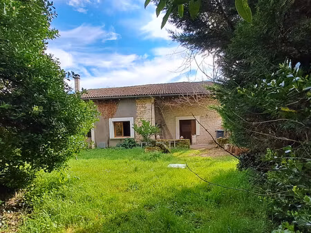 maison à vendre à longré (16240) - charente