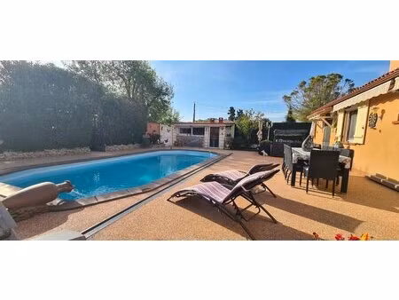 villa 125 m² en r+1 avec piscine + spa + 575 m² de terrain