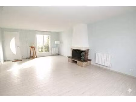 location maison à mesquer (44420) : à louer / 95m² mesquer