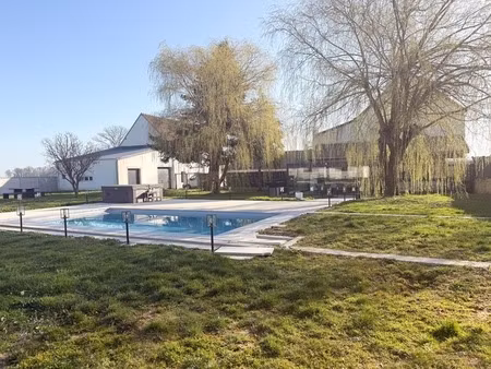 proche d'epernay (51) à vendre belle maison contemporaine de 7 pièces entièrement rénovée 