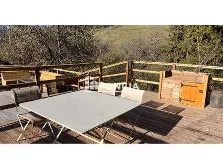 coup de coeur pour cette maison t3 dans un cadre champêtre et bucolique