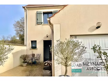 maison 3 chambres-jardin-2 parkings