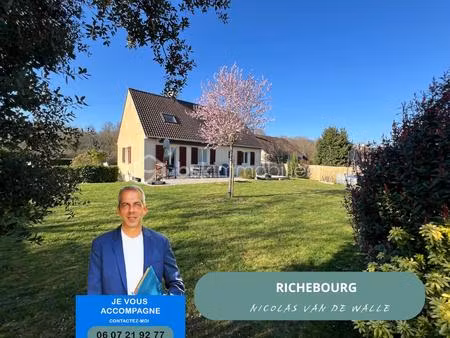 maison familiale de 140 m2 habitable avec 6 chambres avec sous-sol total et jardin arboré 