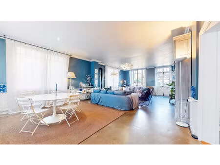 hery sur alby - centre village - batisse - 7 chambres