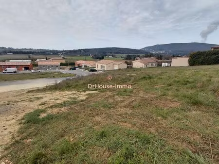 terrain constructible 614m²