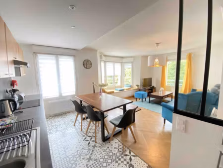 magnifique t3 avec parking secteur saint alyre