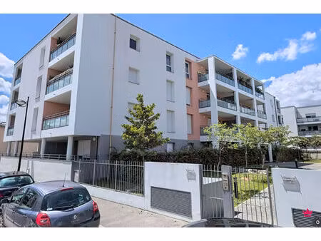 appartement 3 pièces-meyzieu centre