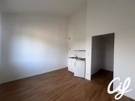 appartement t1 nantes université - 18.36 m2 506 euros