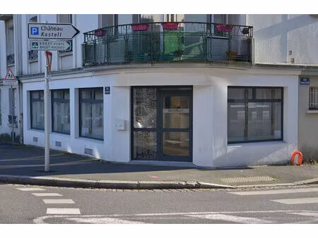 local commercial 80 m² siam/chateau