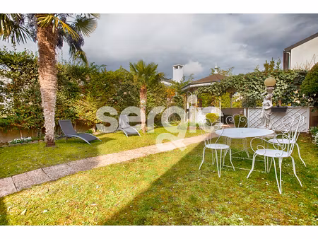 maison bourgeoise de 170 m² place boule nanterre