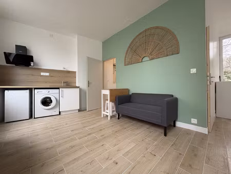 appartement meuble de type 2 entierement renove