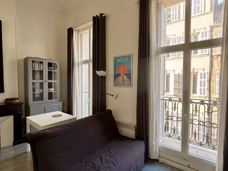 marseille 1er - studio meuble - quartier chapitre reformes