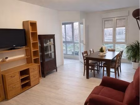 t2 lumineux – résidence seniors sécurisée – le mans