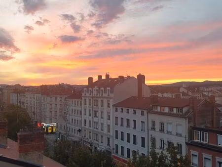 location t2 meublé -- 35m2+balcon - totem tolstoi (villeurbanne) - loyer cc 705