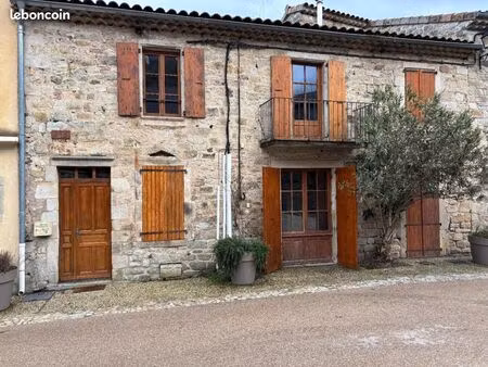 maison de village 3 pièces 102 m²