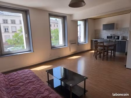 appartement 1 pièce 38 m²