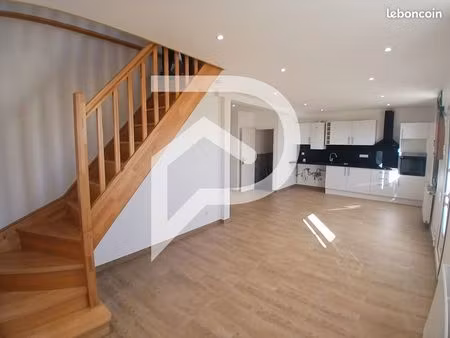 maison 4 pièces 102 m²