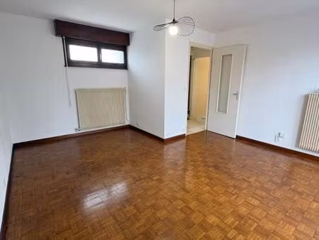 appartement 1 pièce 30 m²