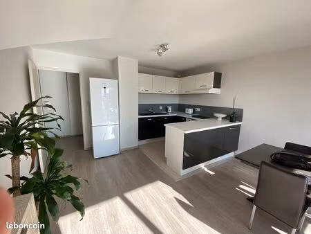 agréable appartement t3 meublé – saint-cergues