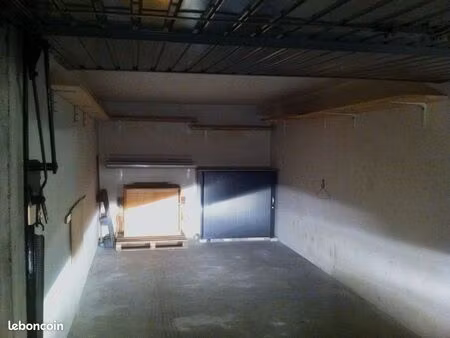 box garage à louer
