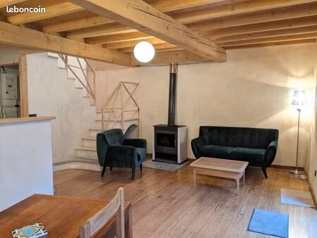 maison de village à louer festes-et-saint-andré