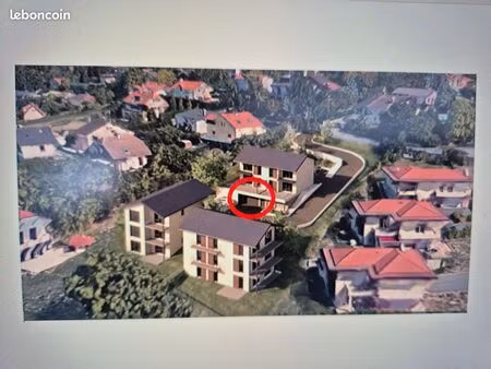 garage collonges dispo à la location juillet