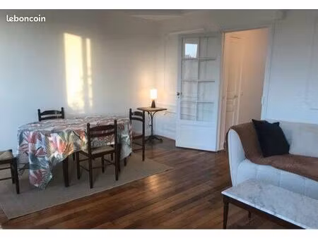 à louer : appartement rénové avec charme près de la gare