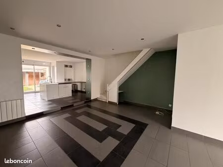 maison 3 pièces 98 m²