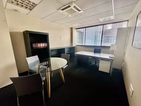 vente locaux professionnels 0 pièces 16 m² à bruges (33520)  60 000 €